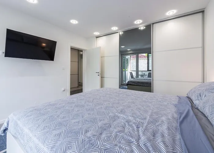 Apartment Almaris
